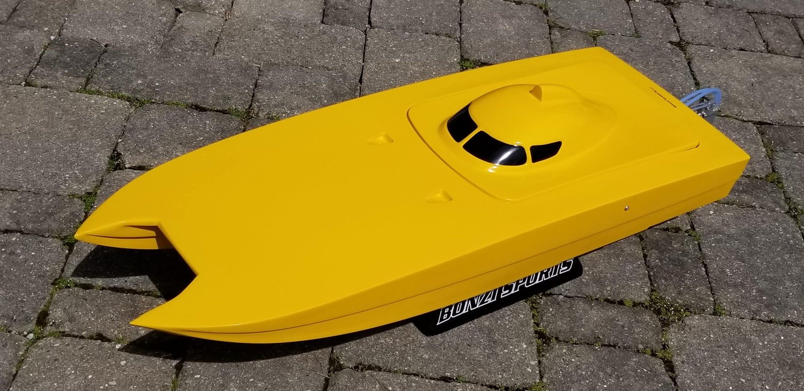 47" Bonzi Skater Cat Hull - Image 5