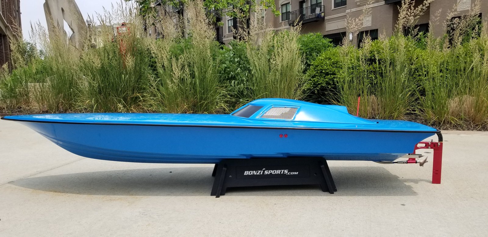 64″ Fountain RC Boat – Ready to Run - BZx4 Modification - Image 4