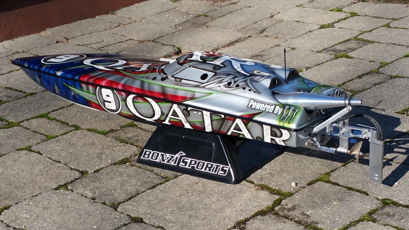 50″ Bonzi RC Boat – Ready to Run - BZx4 Modification