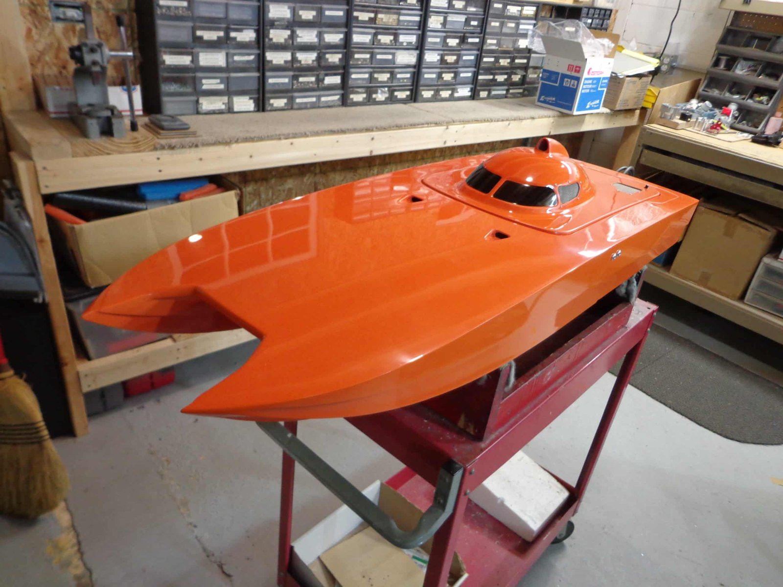 47" Bonzi Skater Cat Hull - Image 6